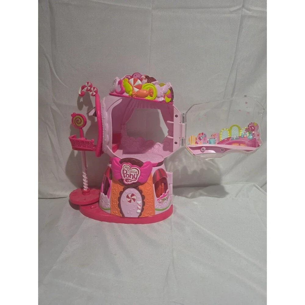 My Little Pony Ponyville Sweetie Belle's Gumball House Playhouse Working